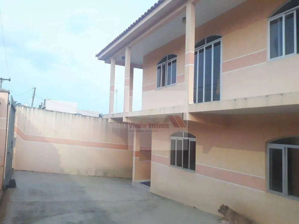 Sobrado, 6 quartos, 218 m² - Foto 1