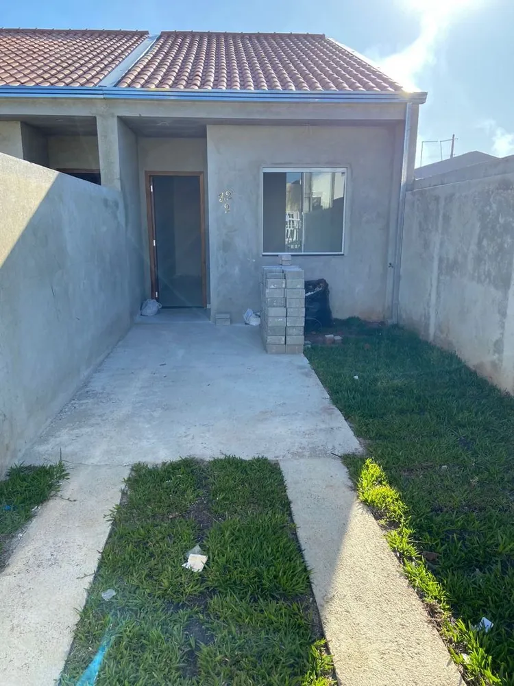 Casa, 2 quartos, 40 m² - Foto 1