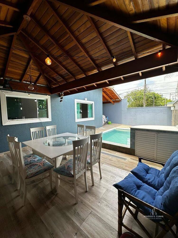 Casa à venda com 3 quartos, 134m² - Foto 3