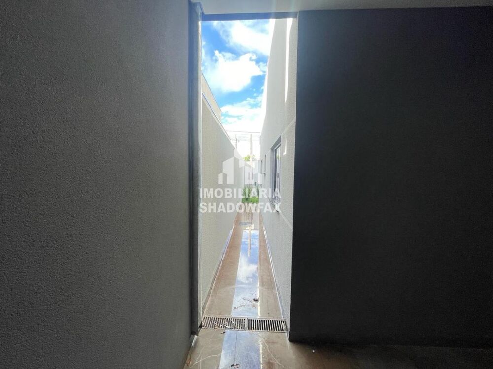 Casa à venda com 2 quartos, 86m² - Foto 3