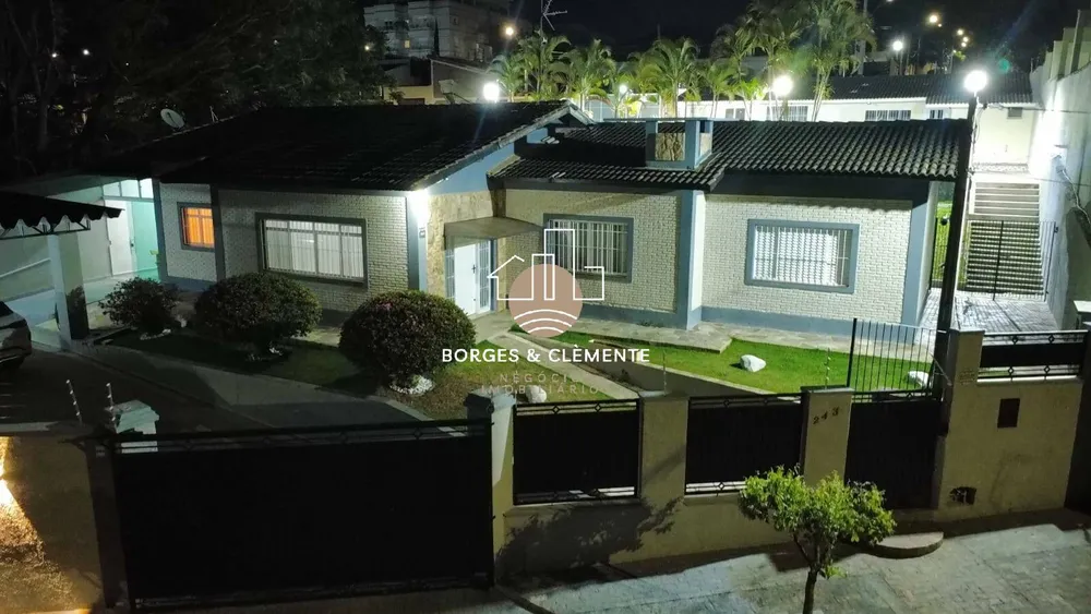 Casa, 3 quartos, 951 m² - Foto 2