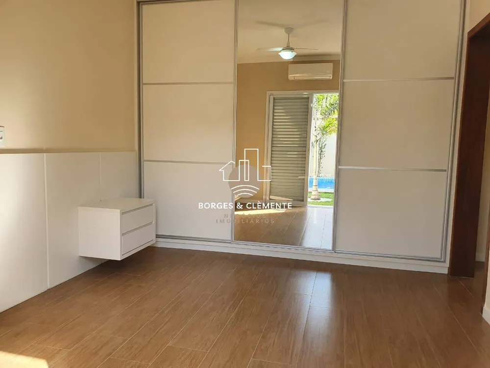 Casa, 4 quartos, 323 m² - Foto 1