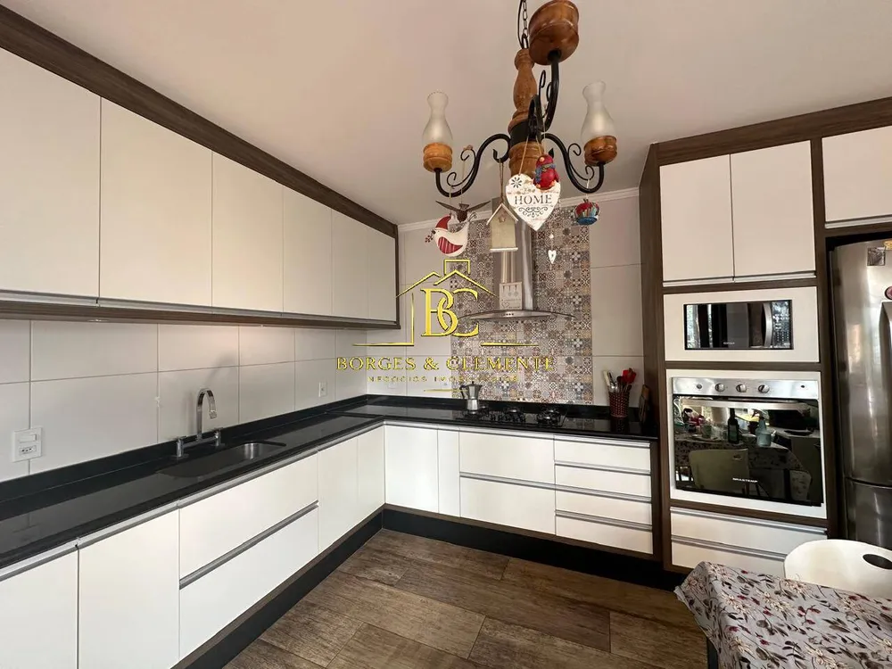 Casa, 3 quartos, 350 m² - Foto 2