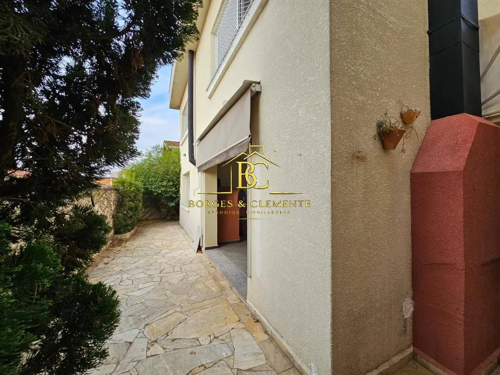 Casa, 5 quartos, 312 m² - Foto 1