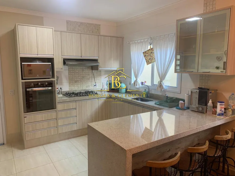 Casa, 3 quartos, 140 m² - Foto 1