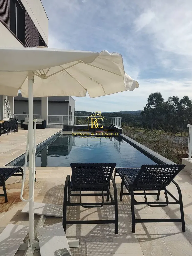 Casa, 4 quartos, 822 m² - Foto 1