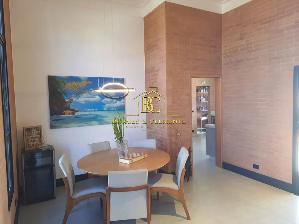 Casa, 3 quartos, 238 m² - Foto 8