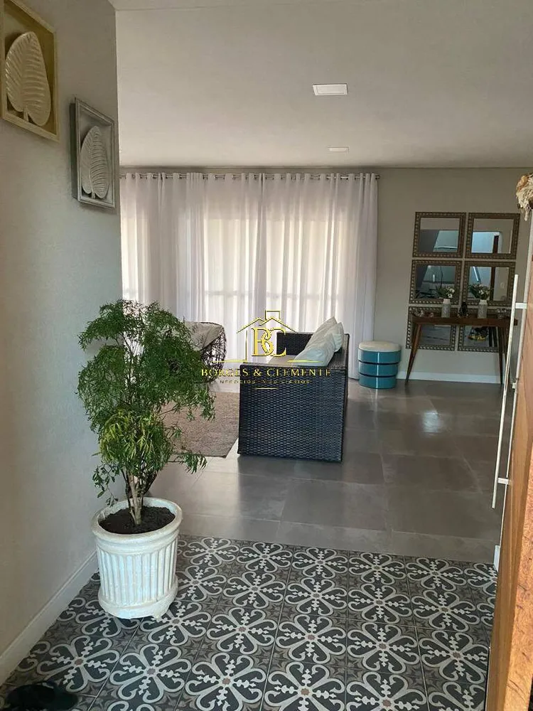 Casa, 6 quartos, 500 m² - Foto 3