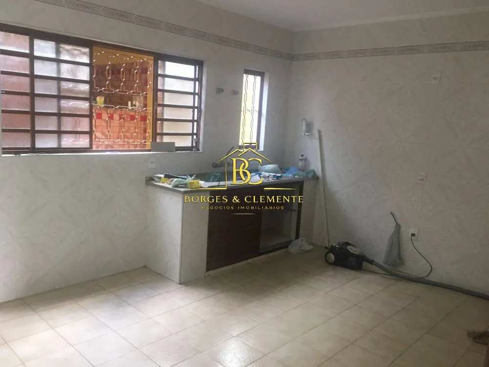 Casa, 4 quartos, 240 m² - Foto 6