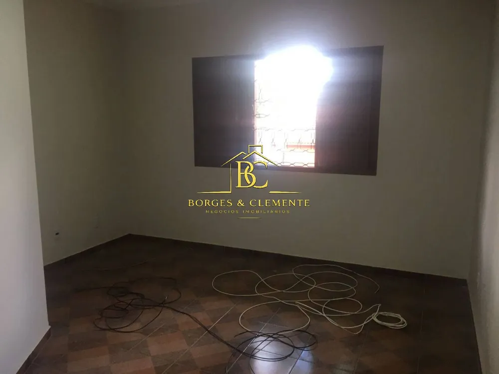 Casa, 4 quartos, 240 m² - Foto 5