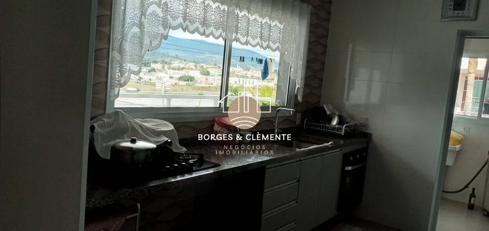 Casa, 3 quartos, 320 m² - Foto 2