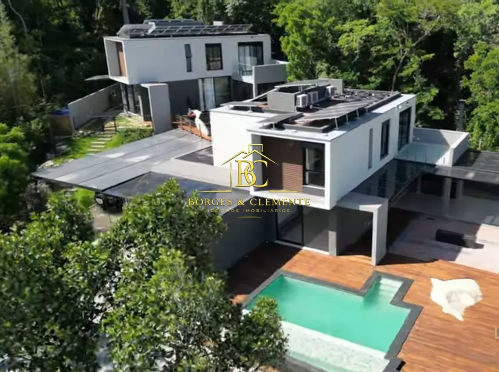 Casa, 3 quartos, 311 m² - Foto 1