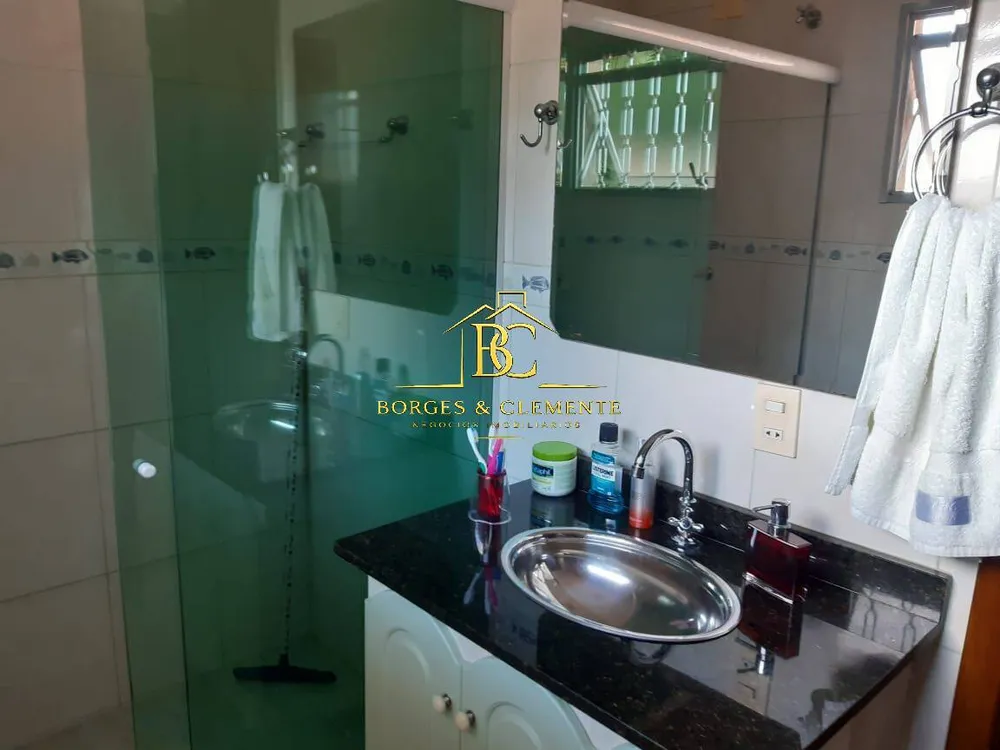 Casa, 3 quartos, 250 m² - Foto 11