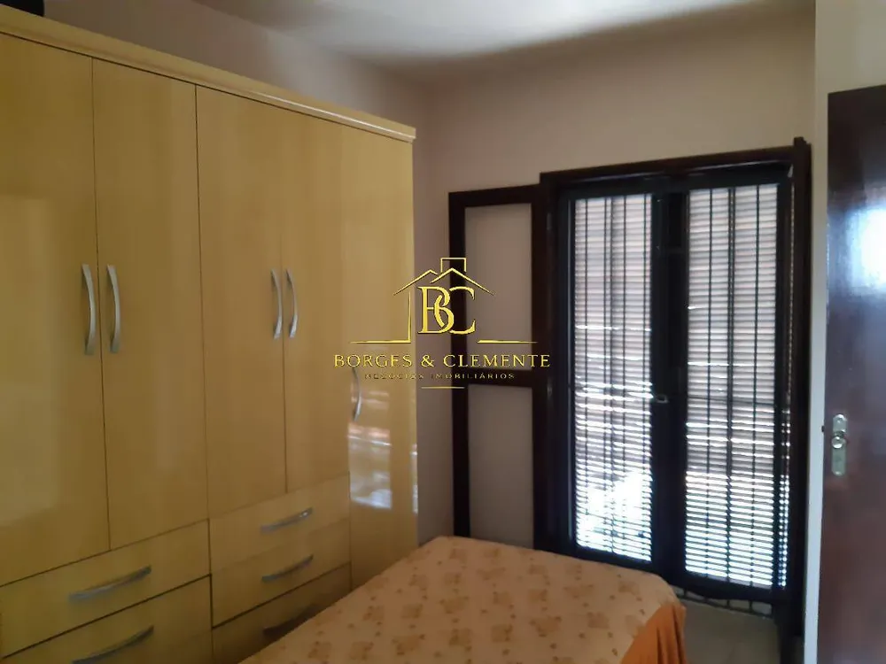 Casa, 3 quartos, 250 m² - Foto 9