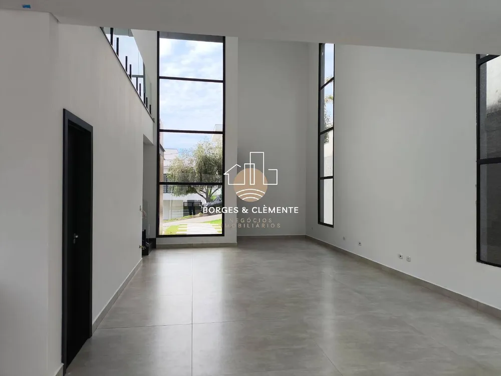 Casa, 4 quartos, 299 m² - Foto 2