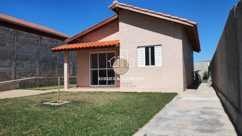 Casa, 2 quartos, 64 m² - Foto 1
