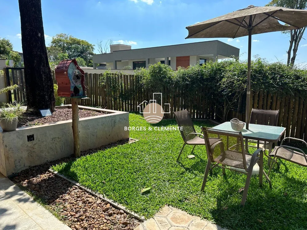 Casa, 3 quartos, 374 m² - Foto 1