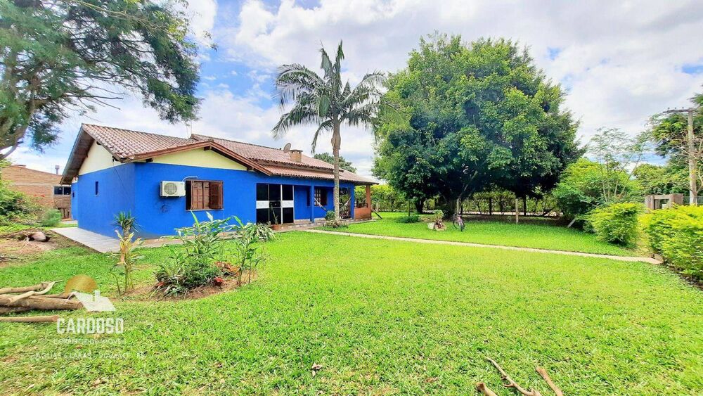 Sítio, 3 quartos, 1000 m² - Foto 1