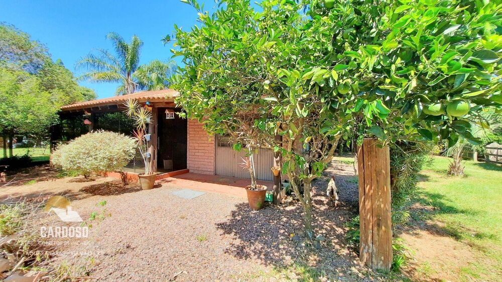 Sítio, 2 quartos, 1290 m² - Foto 1