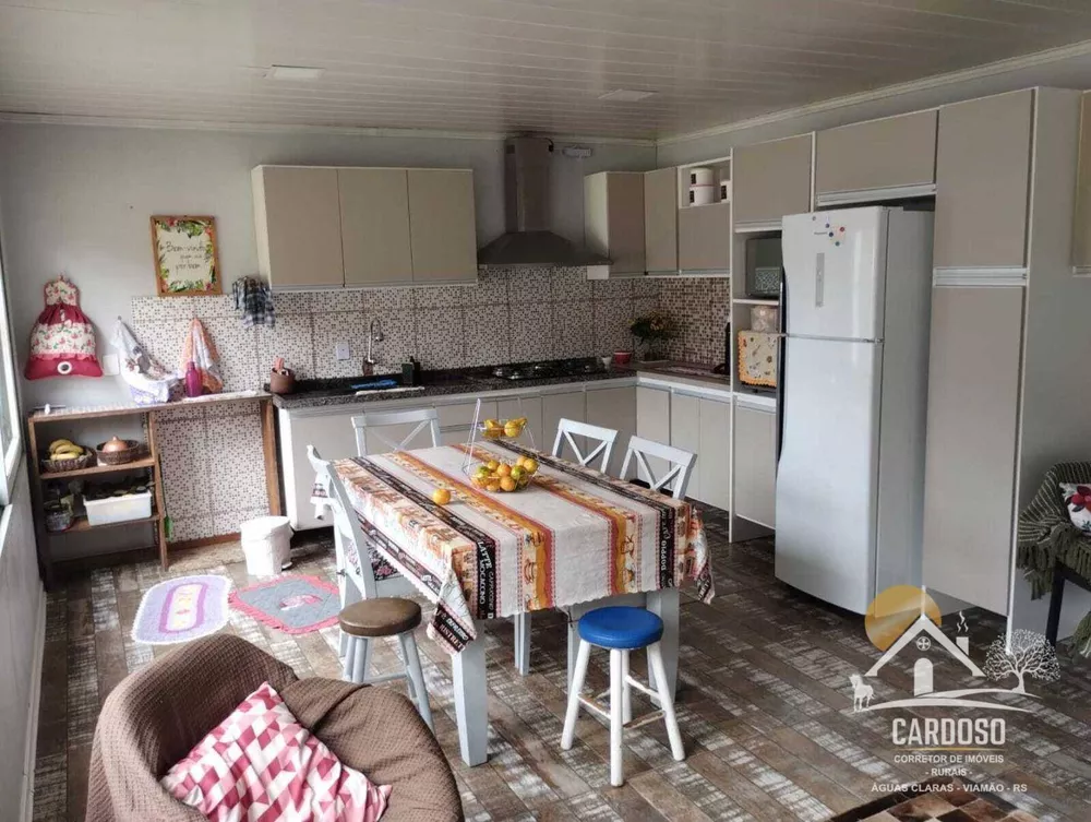 Sítio, 3 quartos, 600 m² - Foto 1