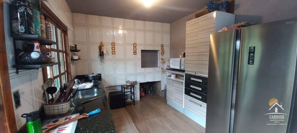 Sítio à venda com 3 quartos, 90m² - Foto 12