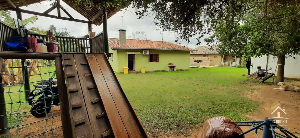 Sítio, 3 quartos, 1500 m² - Foto 2