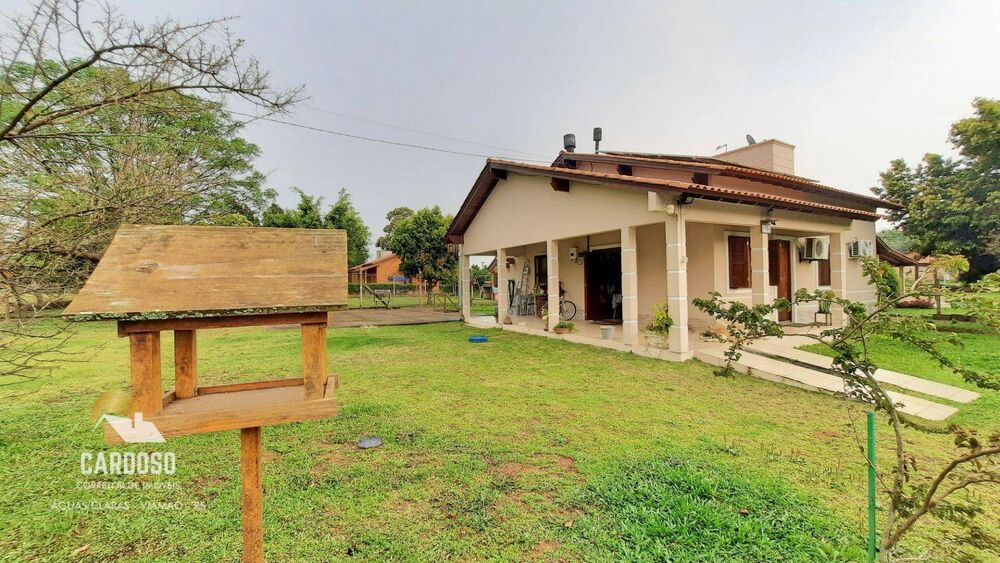 Sítio, 3 quartos, 1200 m² - Foto 1