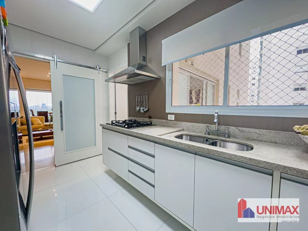 Apartamento, 3 quartos, 132 m² - Foto 8