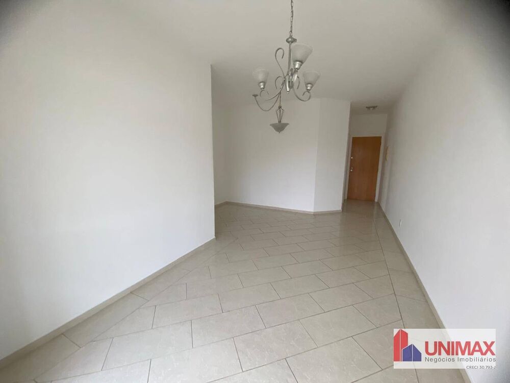 Apartamento para alugar com 3 quartos, 94m² - Foto 4