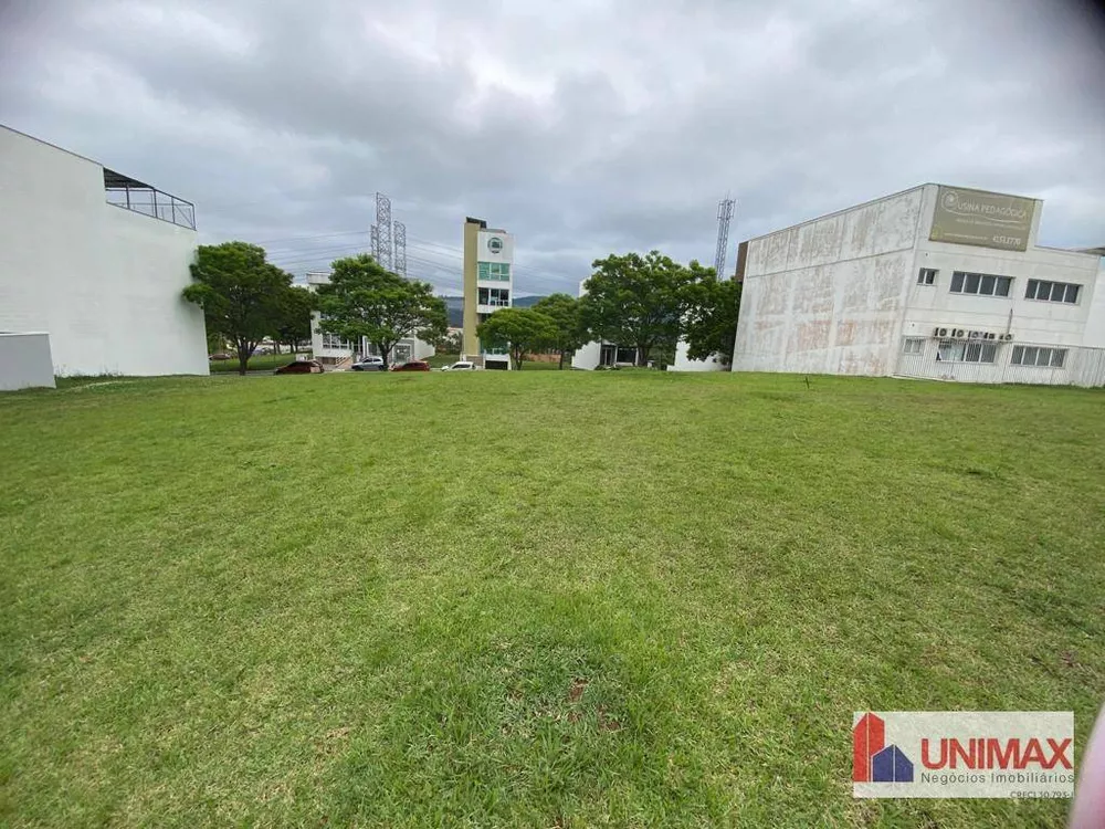 Loteamento e Condomínio, 300 m² - Foto 1