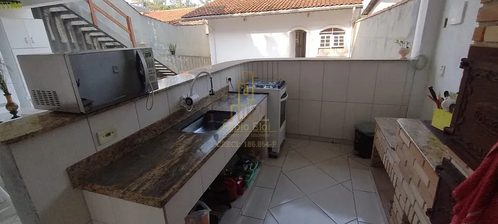 Casa, 3 quartos, 211 m² - Foto 4