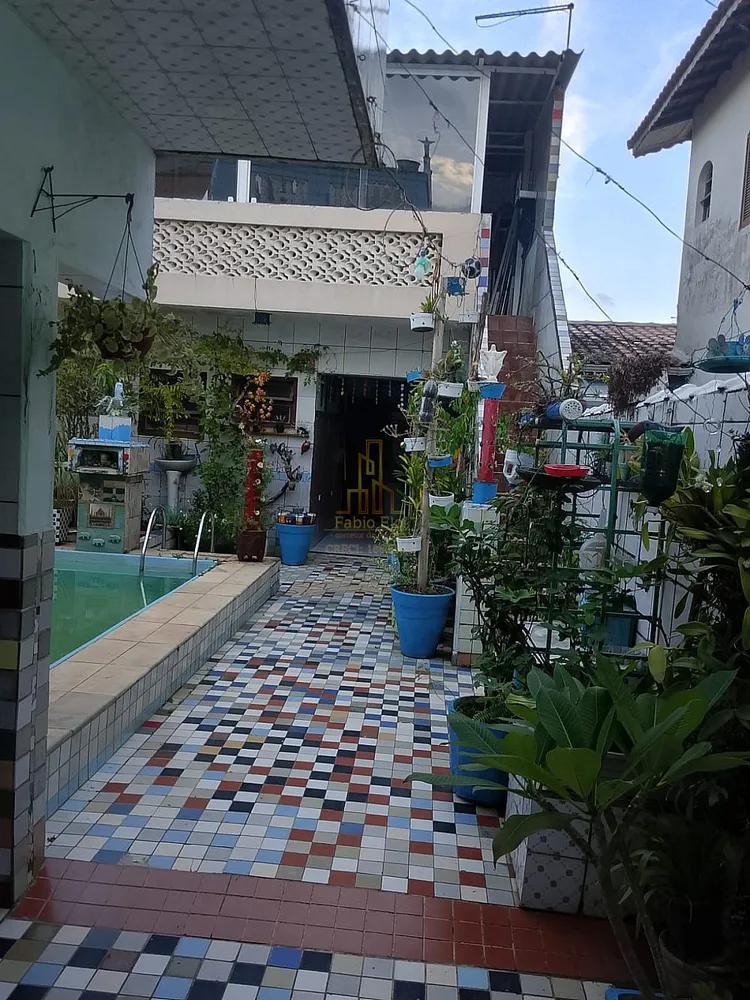 Sobrado, 3 quartos, 186 m² - Foto 2