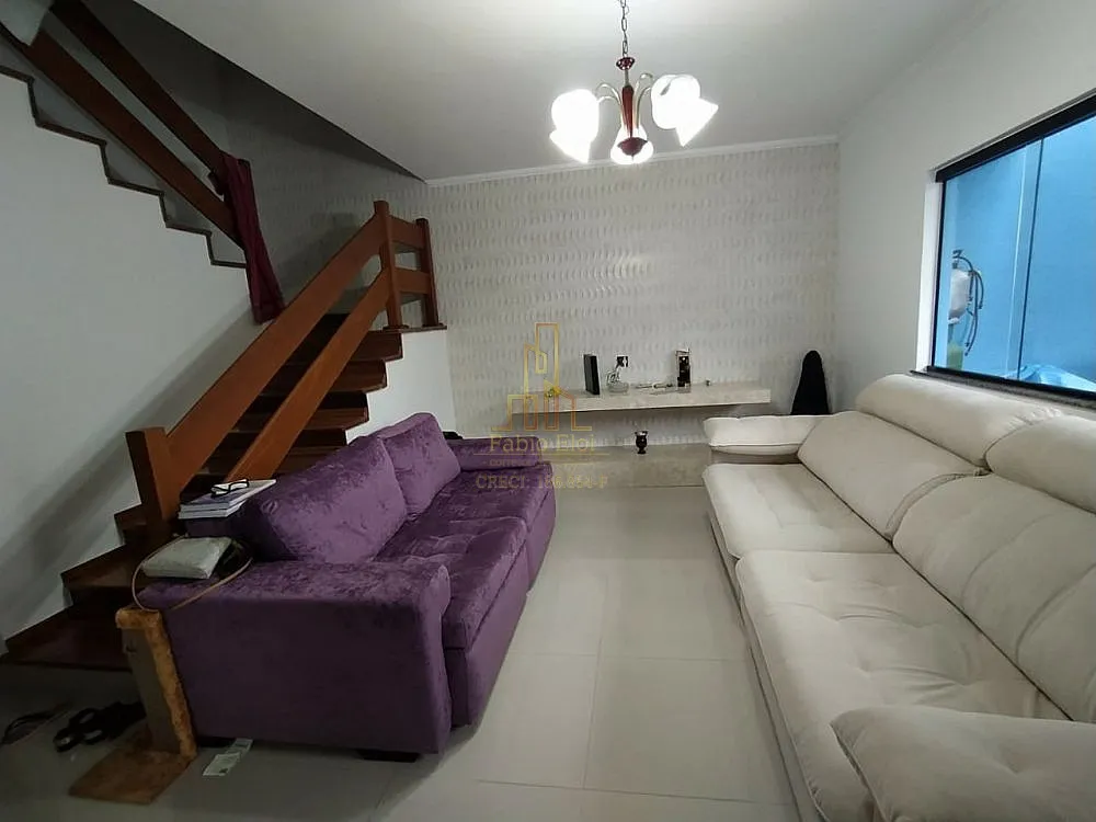 Sobrado, 4 quartos, 222 m² - Foto 1