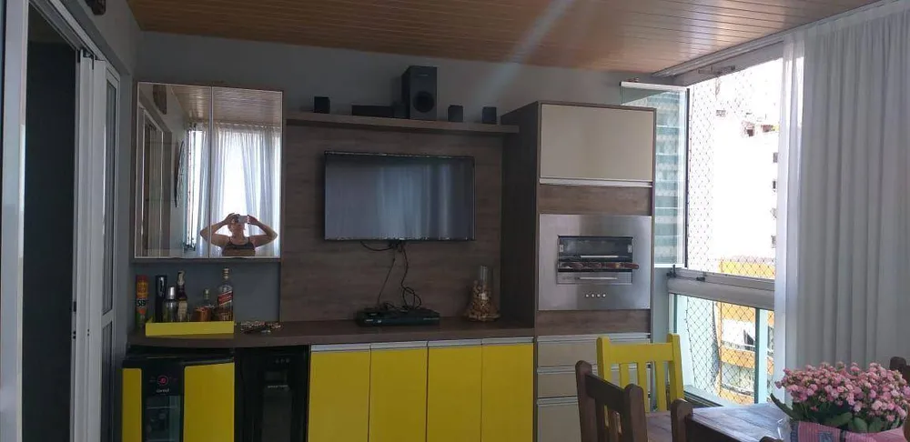 Apartamento, 3 quartos, 160 m² - Foto 1