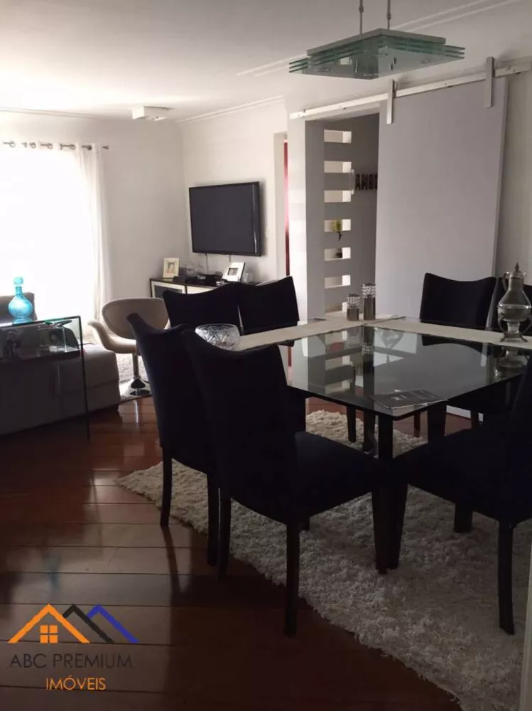 Apartamento à venda com 3 quartos, 140m² - Foto 2