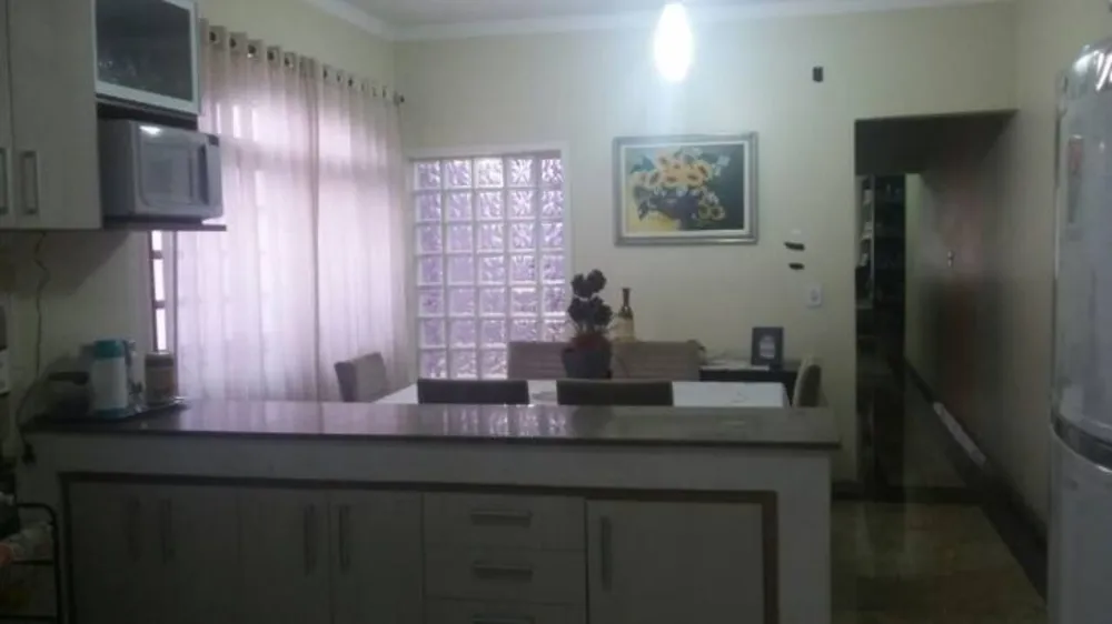 Casa, 3 quartos, 185 m² - Foto 4