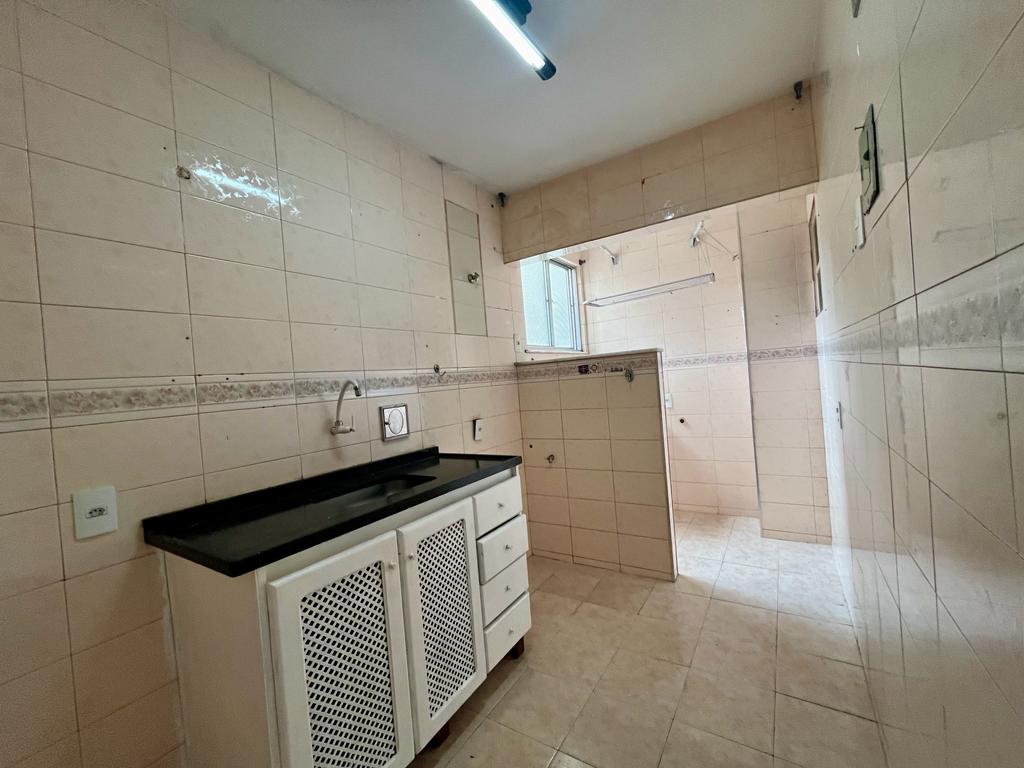 Apartamento à venda com 2 quartos, 70m² - Foto 18