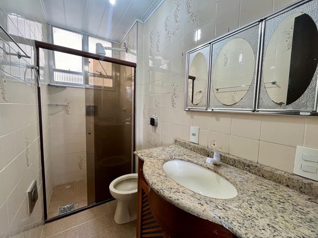 Apartamento à venda com 2 quartos, 70m² - Foto 6