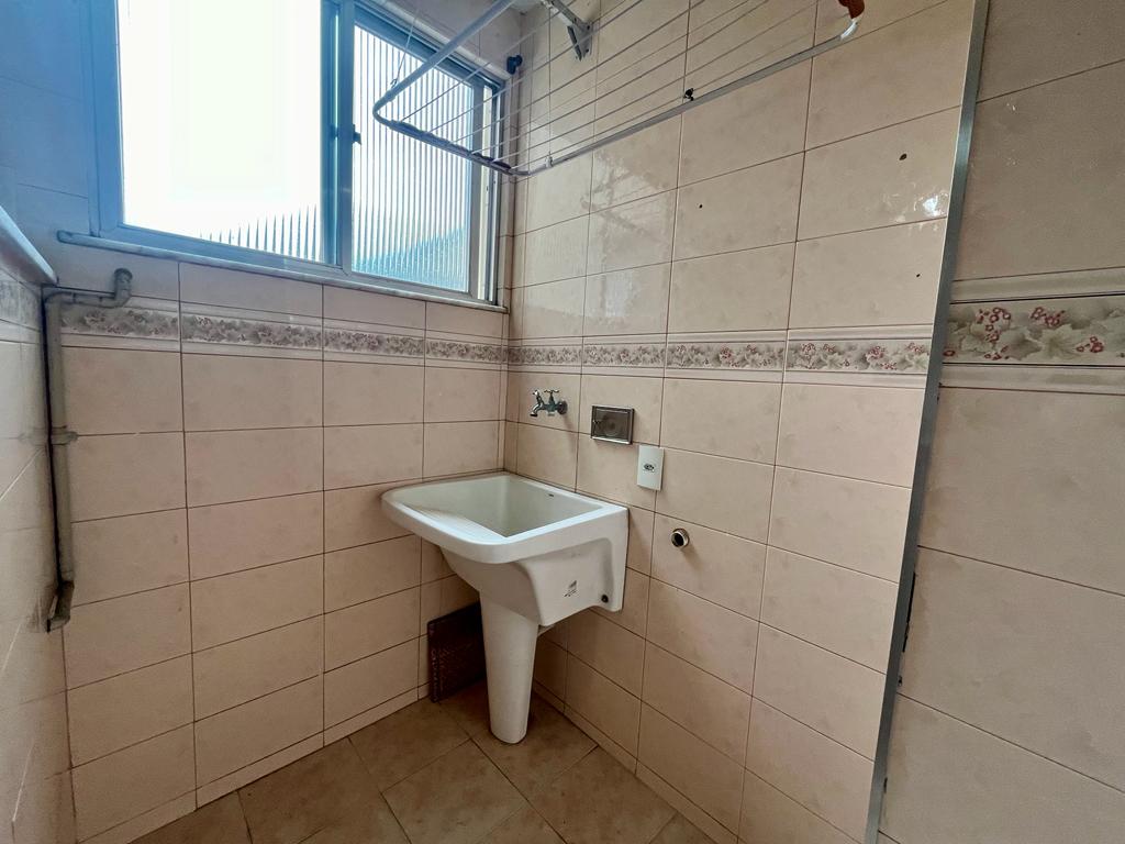 Apartamento à venda com 2 quartos, 70m² - Foto 9