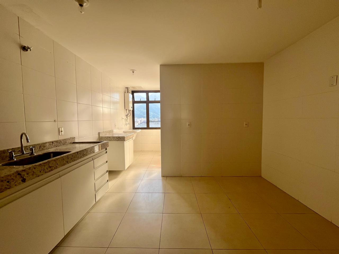 Apartamento à venda com 2 quartos, 138m² - Foto 10