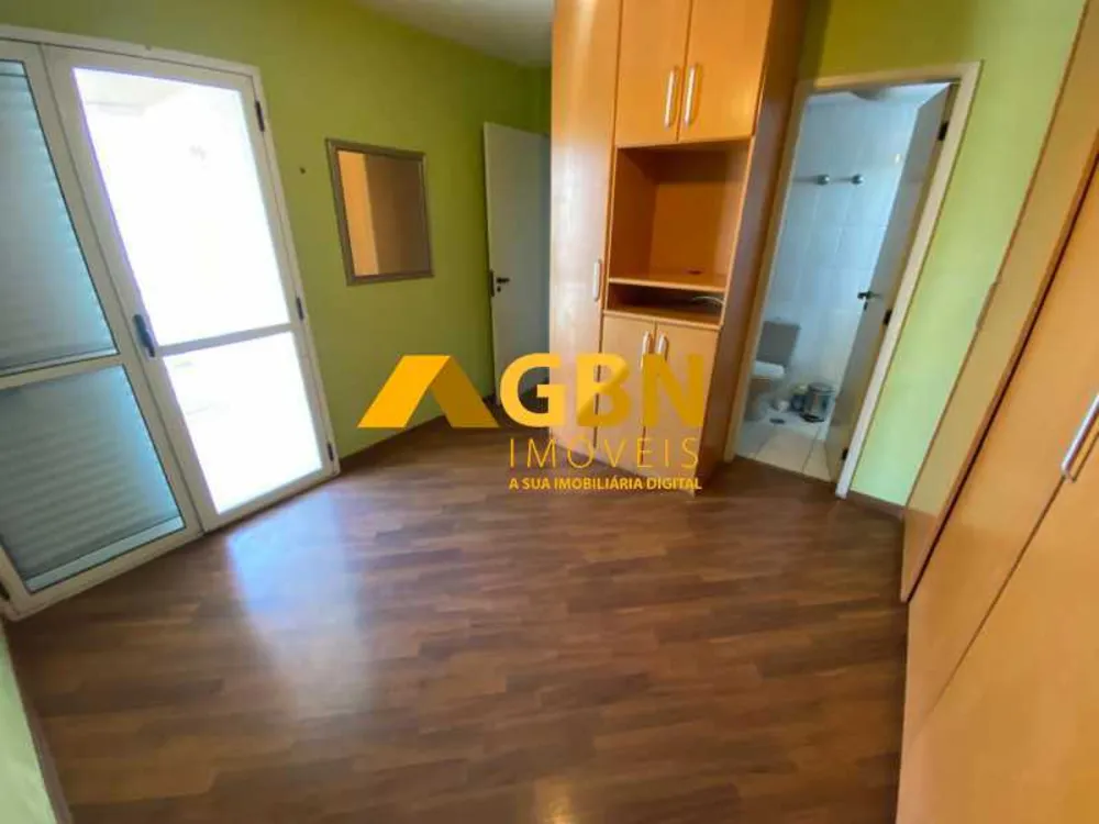 Apartamento, 3 quartos, 110 m² - Foto 1
