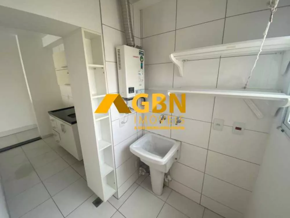 Apartamento à venda com 2 quartos, 66m² - Foto 7