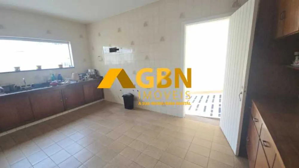 Casa, 3 quartos, 181 m² - Foto 3