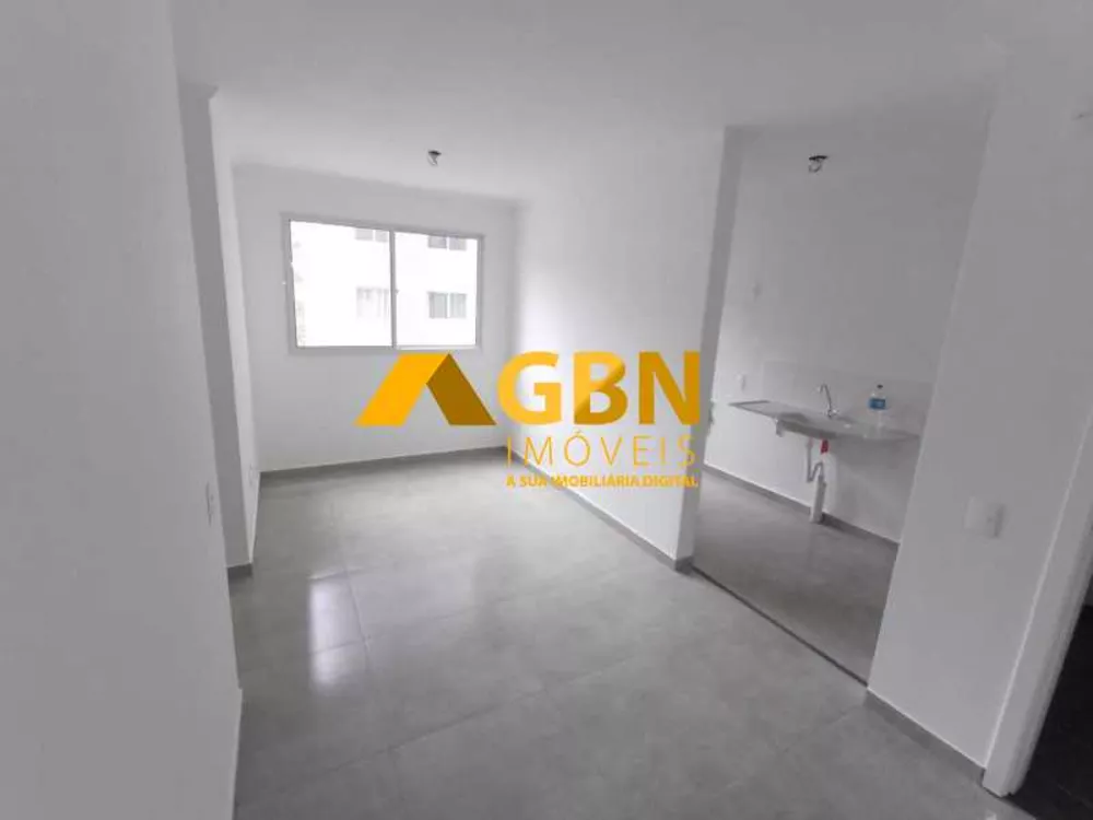 Apartamento para alugar com 2 quartos, 43m² - Foto 4