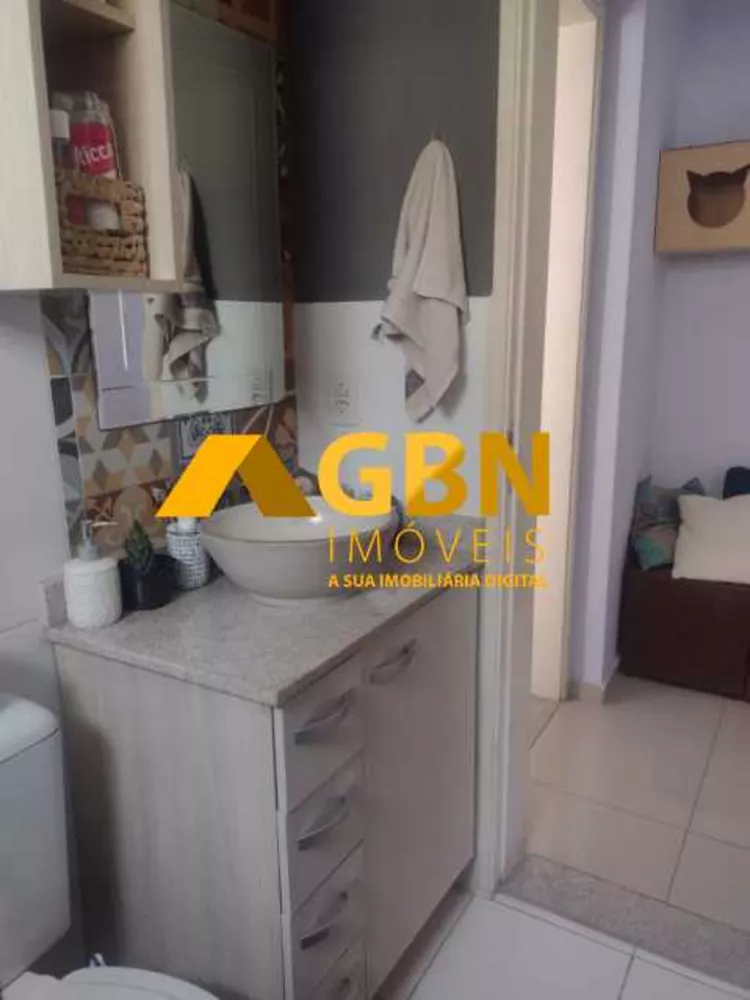 Apartamento à venda com 2 quartos, 48m² - Foto 14