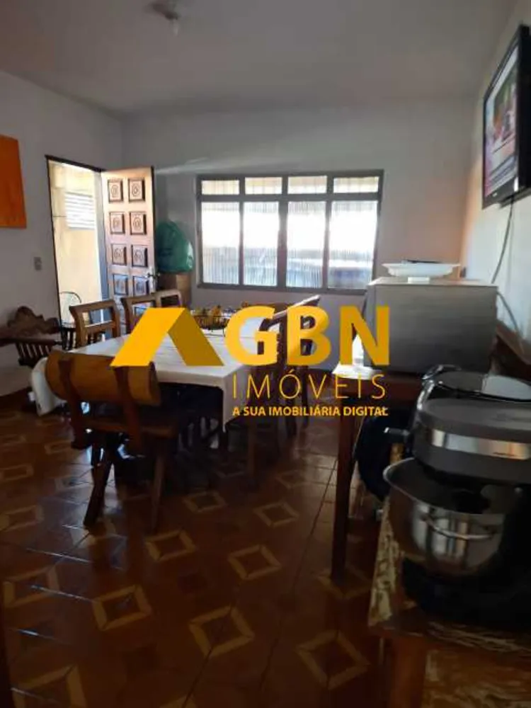 Casa, 3 quartos, 170 m² - Foto 2