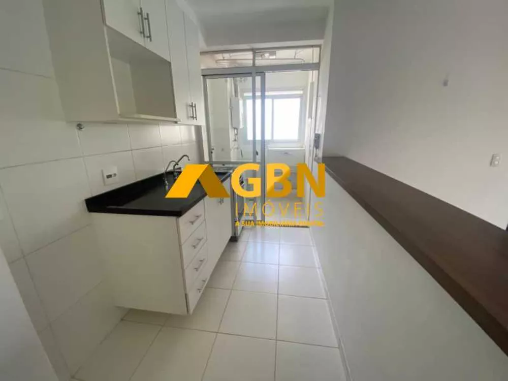 Apartamento à venda com 3 quartos, 69m² - Foto 7