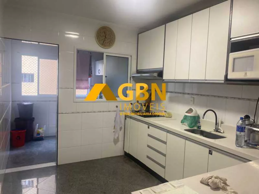 Apartamento à venda com 2 quartos, 139m² - Foto 10