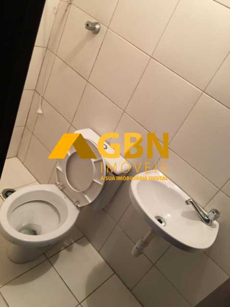 Casa à venda e aluguel com 3 quartos, 180m² - Foto 16