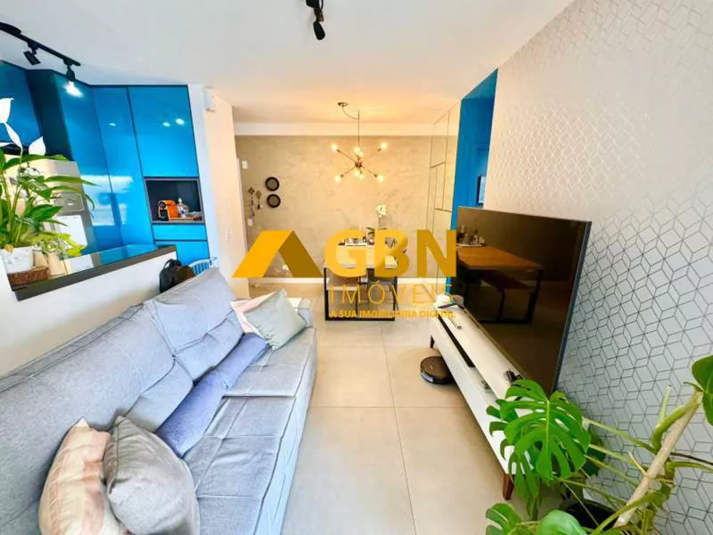 Apartamento à venda com 2 quartos, 68m² - Foto 5